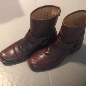Frye ladies back-zip harness boots size 11B